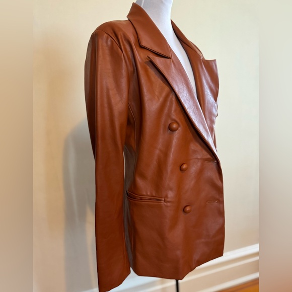 BLANKNYC Faux Leather Double-Breasted Blazer – Rich Mocha - Picture 4 of 12